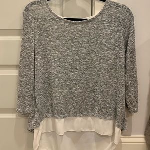 White and grey 3/4 sleeve sweater blouse